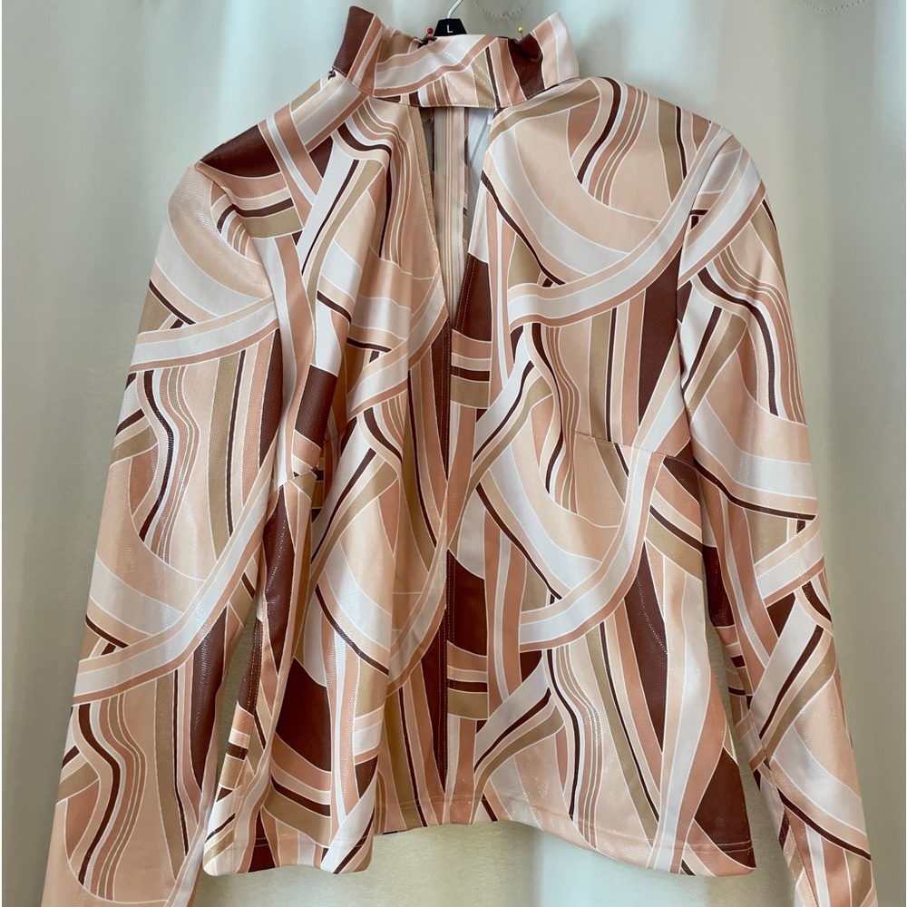 Retro abstract vintage top